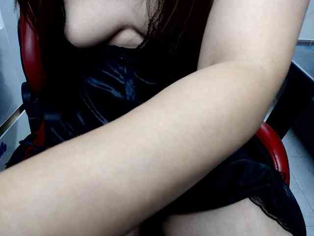 Alice225 Alice225