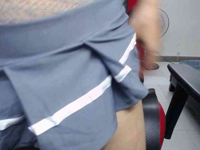 Alice225 webcam