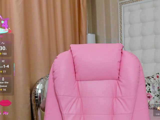 sassyqueen live cam on BongaCams