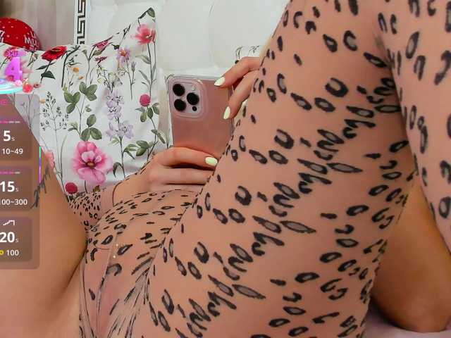 sassyqueen live cam on BongaCams