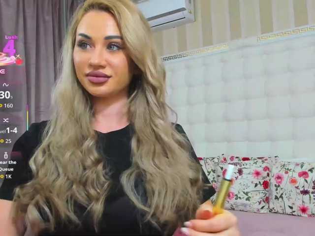 sassyqueen live cam on BongaCams