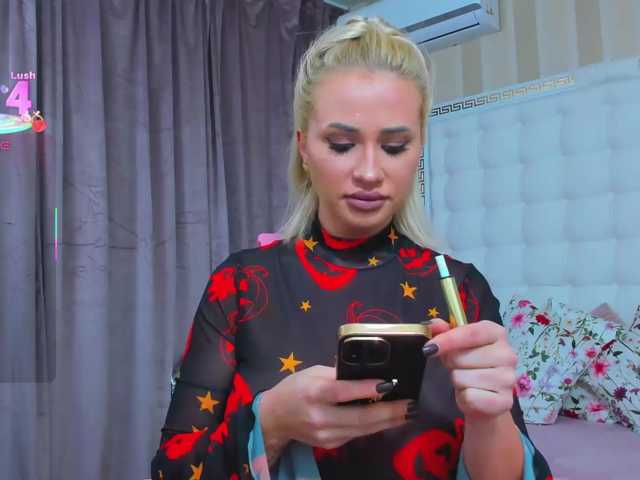 sassyqueen live cam on BongaCams