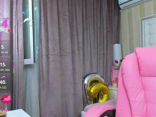 sassyqueen live cam on BongaCams