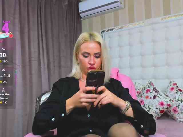 sassyqueen webcam