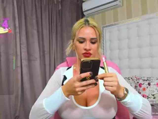 sassyqueen webcam