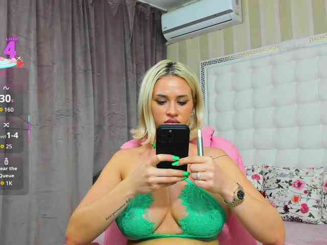 sassyqueen webcam