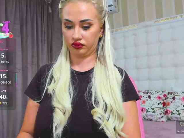 sassyqueen's webcam live show