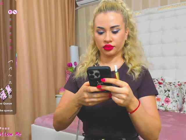 sassyqueen webcam
