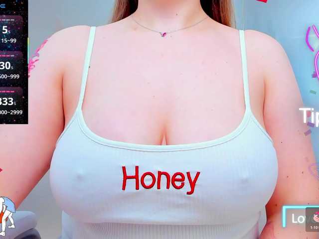 anyarosses live cam on BongaCams