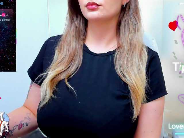 anyarosses live cam