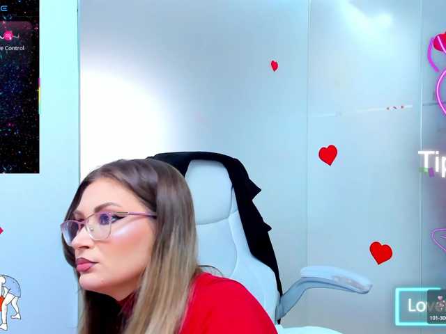 anyarosses's BongaCams show and profile