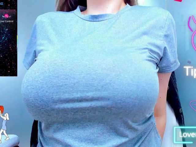 anyarosses live cam on BongaCams
