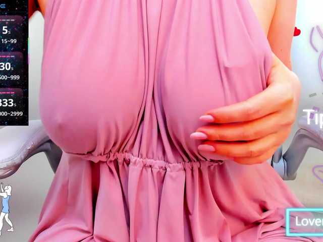 anyarosses live cam on BongaCams