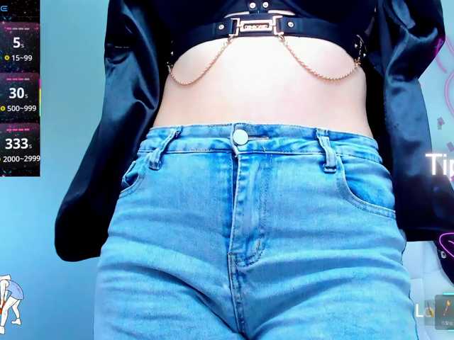 anyarosses live cam on BongaCams