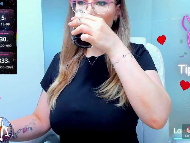 anyarosses live webcam show