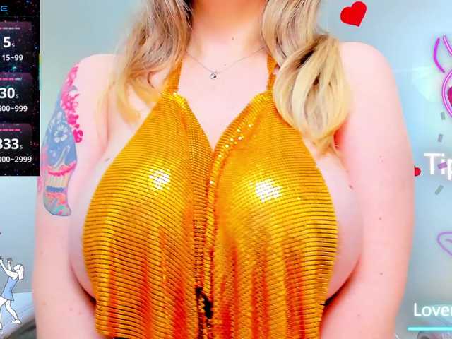 anyarosses live cam on BongaCams