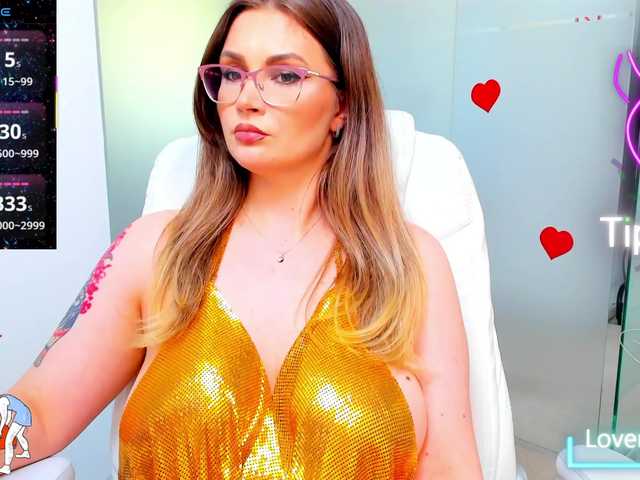 anyarosses live cam on BongaCams