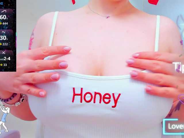 anyarosses live cam on BongaCams