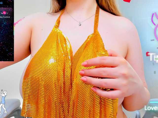 anyarosses live cam on BongaCams