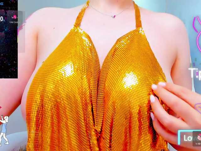 anyarosses live cam on BongaCams