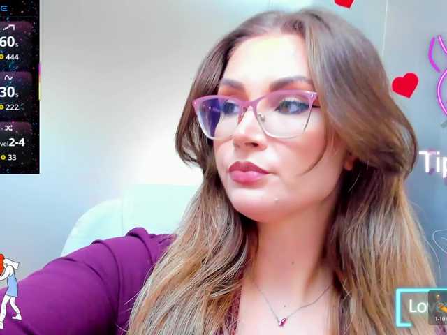 anyarosses live cam on BongaCams