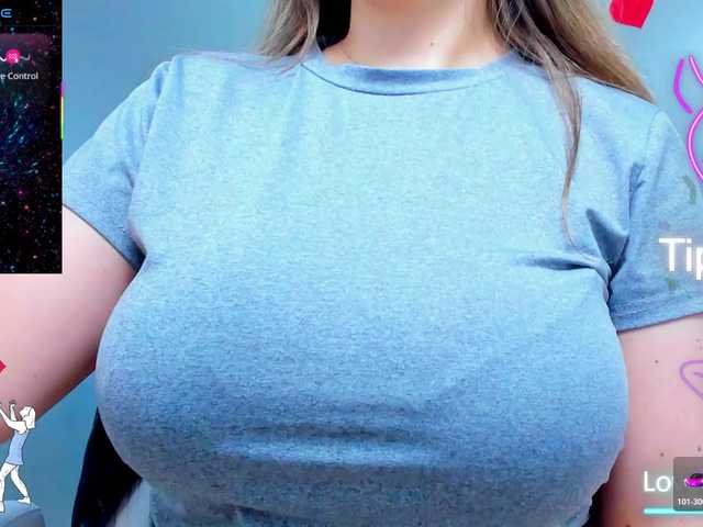 anyarosses live cam on BongaCams