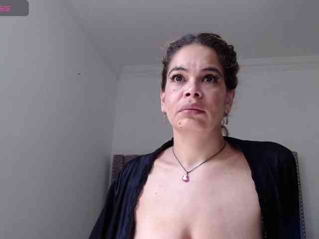 aliceparcket webcam