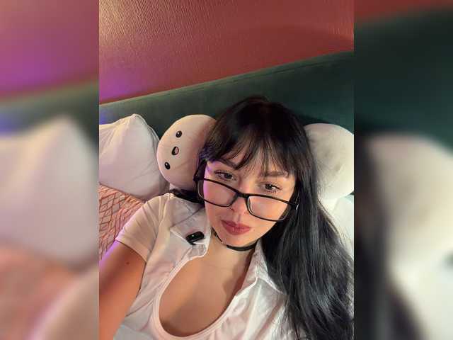 Businkaa live cam on BongaCams
