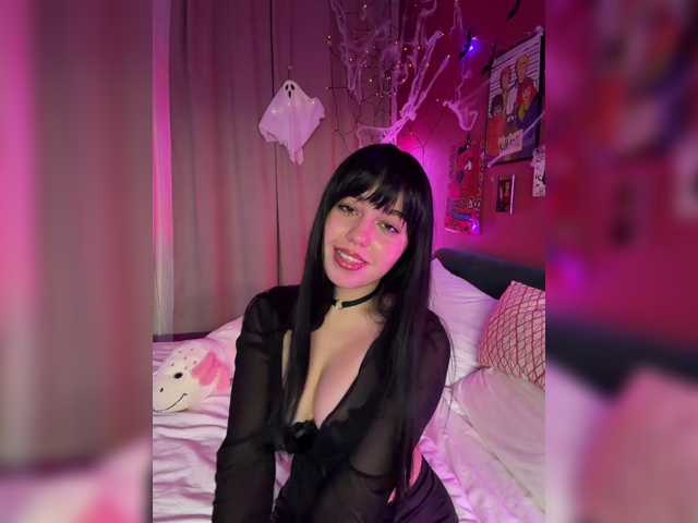 Businkaa live cam on BongaCams