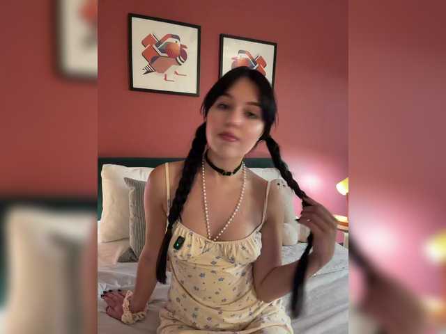 Businkaa live cam on BongaCams