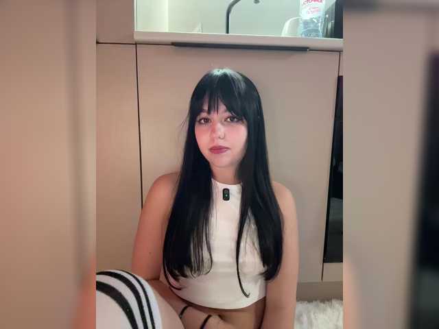 Businkaa live cam on BongaCams