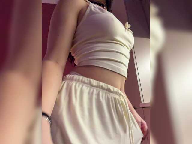 Businkaa live cam on BongaCams