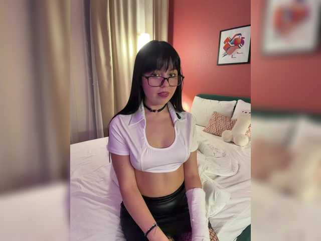 Businkaa live cam on BongaCams