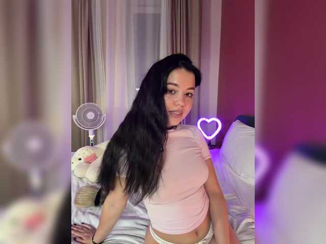 Businkaa live cam on BongaCams