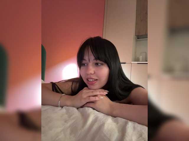 Businkaa live cam on BongaCams