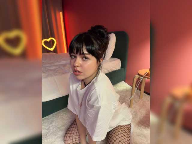 Businkaa live cam on BongaCams