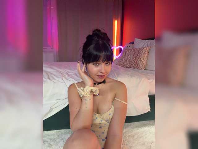 Businkaa live cam on BongaCams
