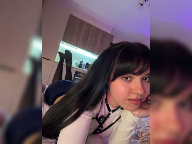 Businkaa live cam on BongaCams