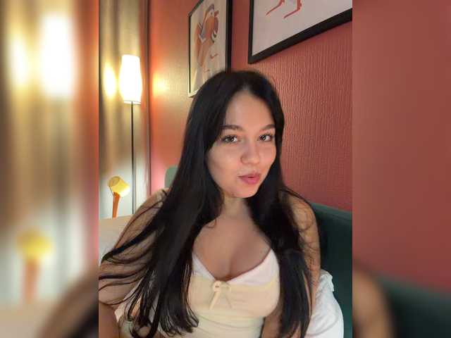 Businkaa live cam on BongaCams