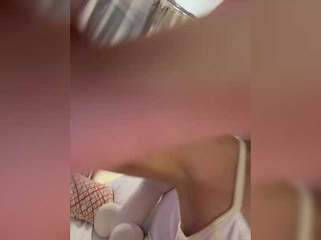 Businkaa live cam on BongaCams