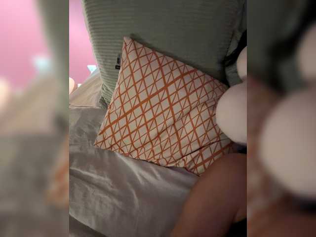 Businkaa live cam on BongaCams