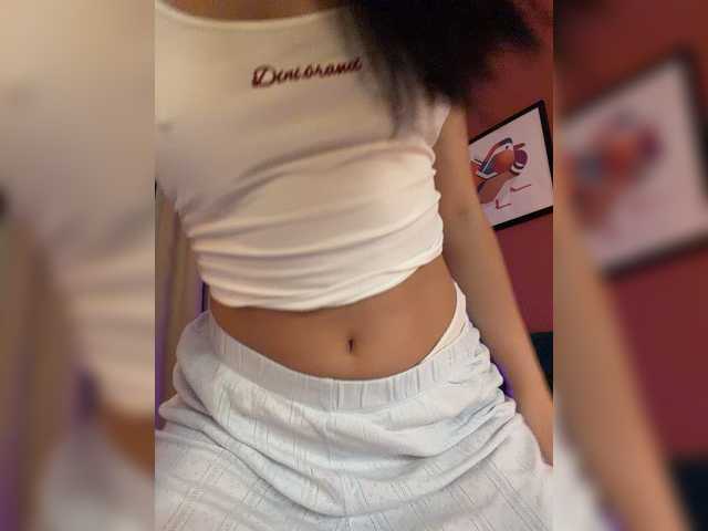 Businkaa live cam on BongaCams