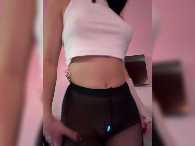 Businkaa live cam on BongaCams