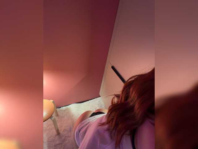 Businkaa live cam on BongaCams