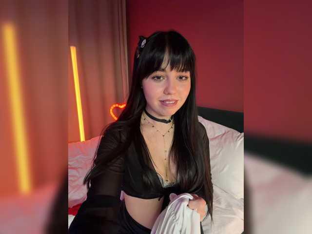 Businkaa live cam on BongaCams