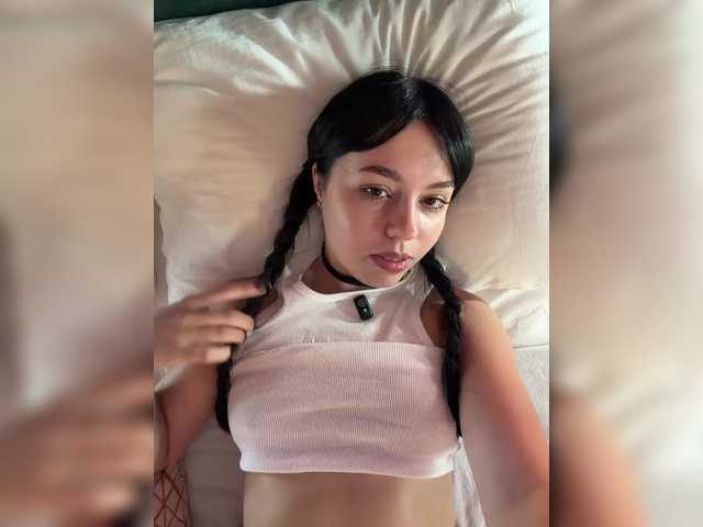Businkaa live cam on BongaCams