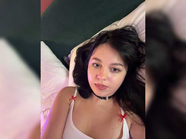 Businkaa live cam on BongaCams