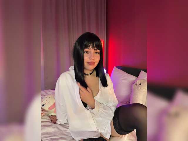 Businkaa live cam on BongaCams