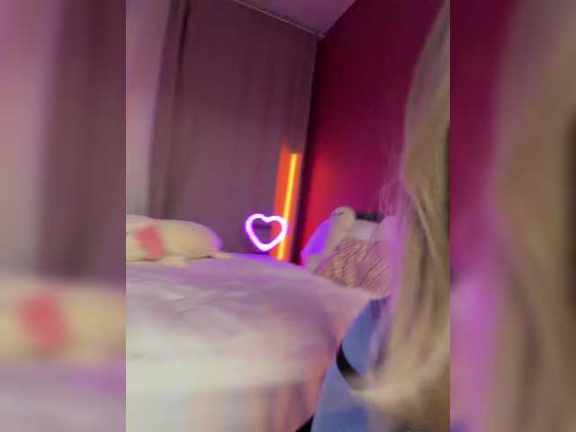 Businkaa live cam on BongaCams