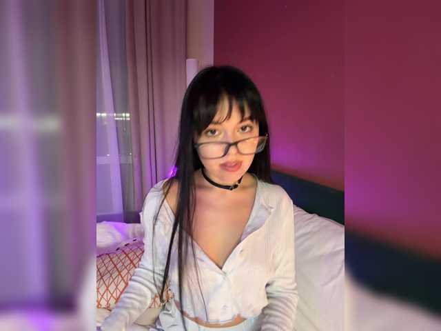 Businkaa live cam on BongaCams